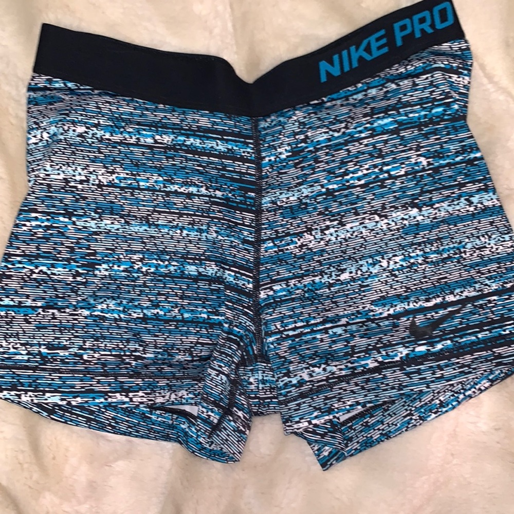 Blue Patterned Nike Pros